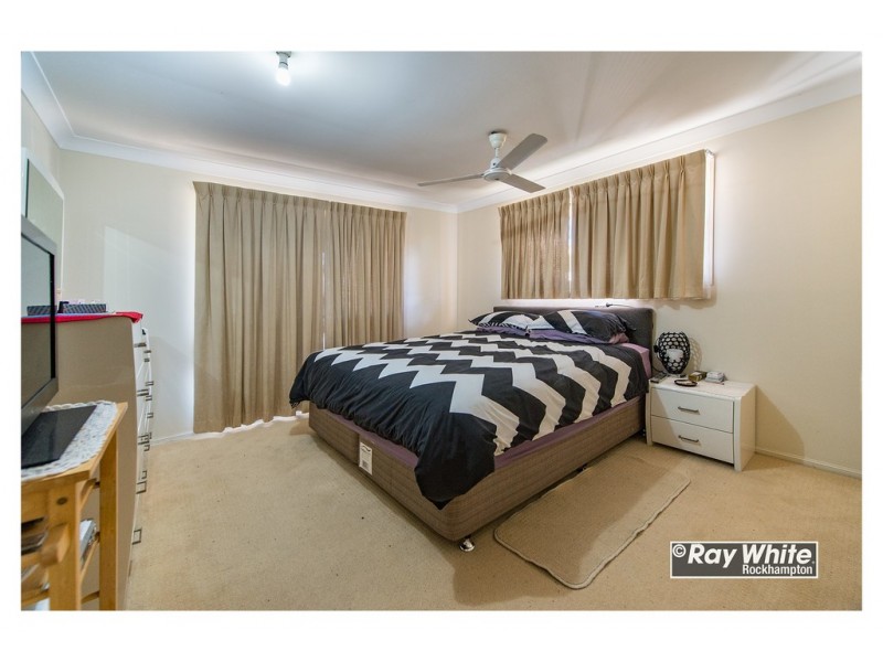 42 Carara Drive, Kawana QLD 4701