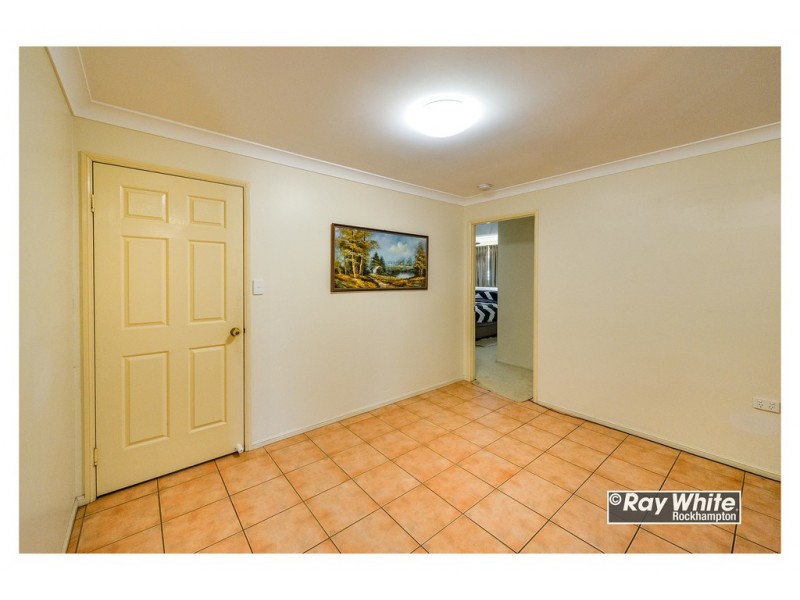 42 Carara Drive, Kawana QLD 4701