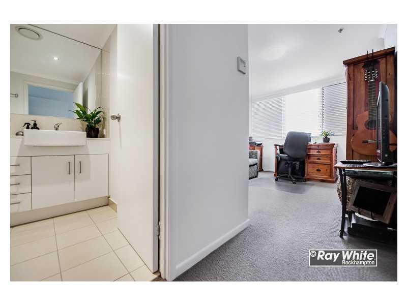 1002/ 102-108 Victoria Parade, Rockhampton City QLD 4700