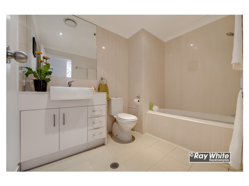 1002/ 102-108 Victoria Parade, Rockhampton City QLD 4700