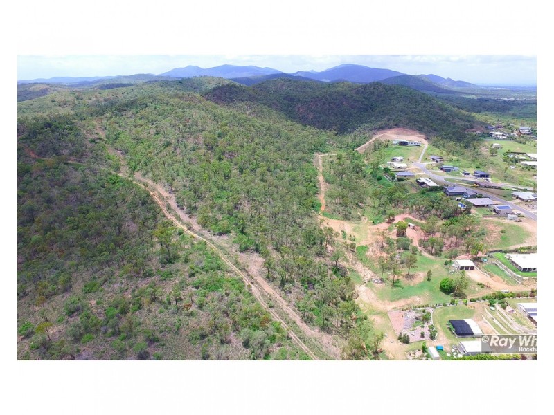 142 Constance Avenue, Rockyview QLD 4701