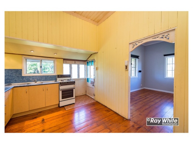 30 Oakley Street, Wandal QLD 4700