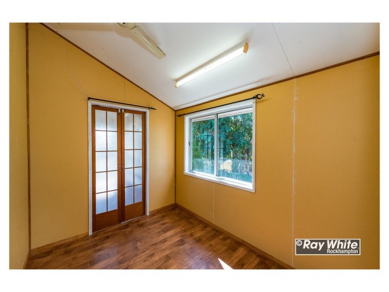 30 Oakley Street, Wandal QLD 4700