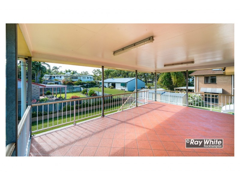 34 Scott Street, Kawana QLD 4701