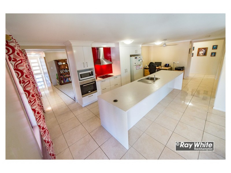 79-81 Emmerson Drive, Glenlee QLD 4711