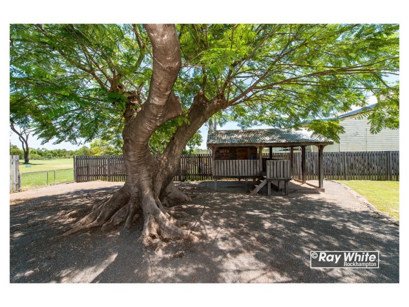 3 Birkbeck Street, Kawana QLD 4701