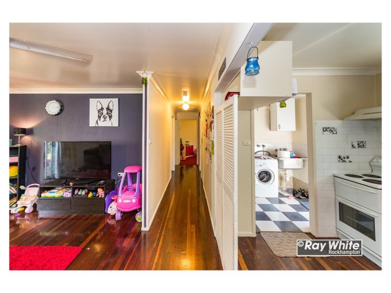 261 Roselt Street, Koongal QLD 4701