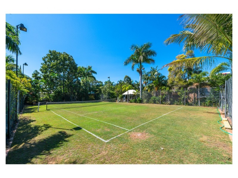 7 Constance Avenue, Rockyview QLD 4701