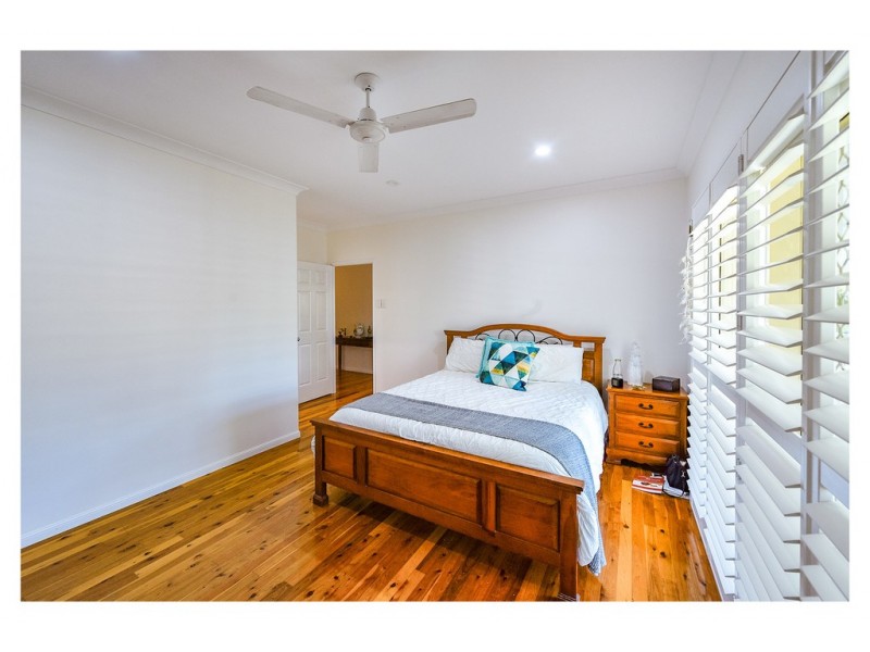 7 Constance Avenue, Rockyview QLD 4701