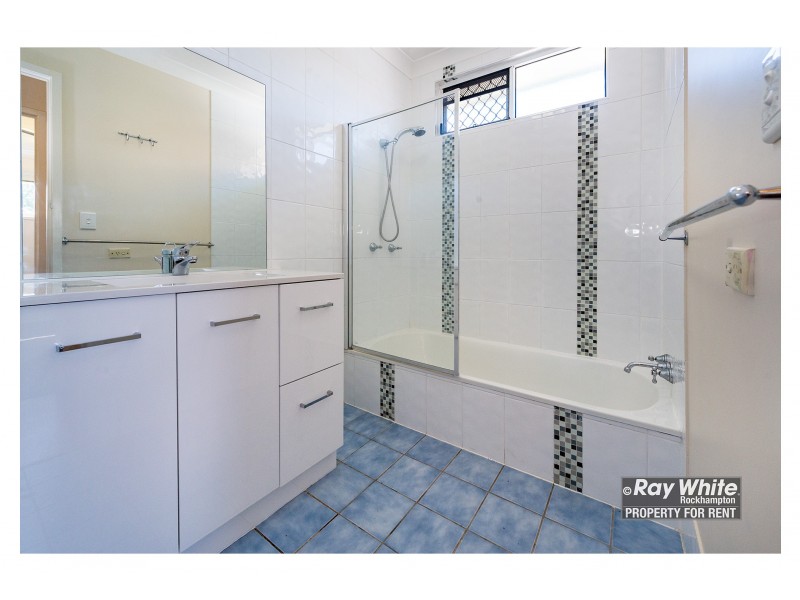 5 Savage Street, Wandal QLD 4700