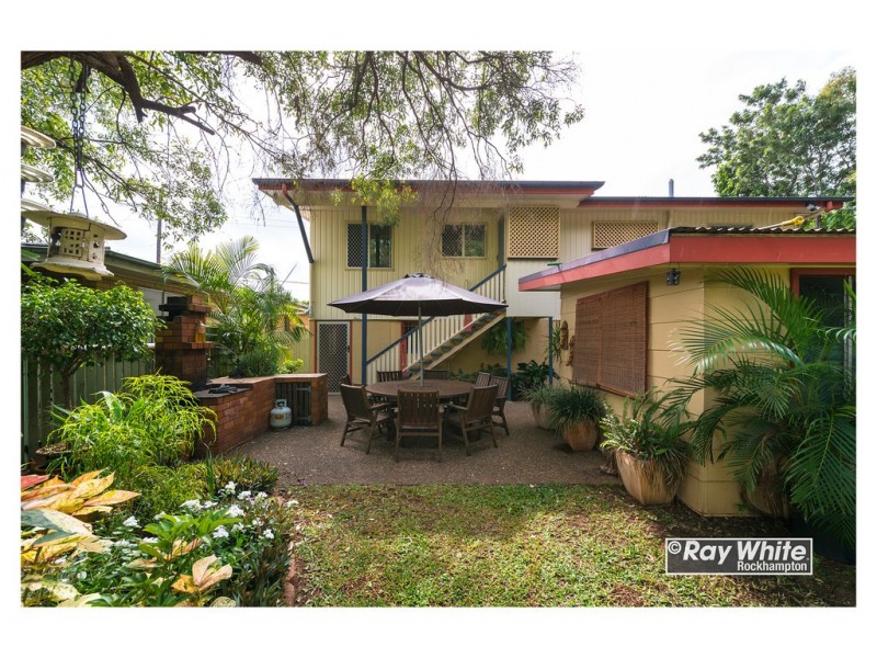36 Cowap Street, Park Avenue QLD 4701