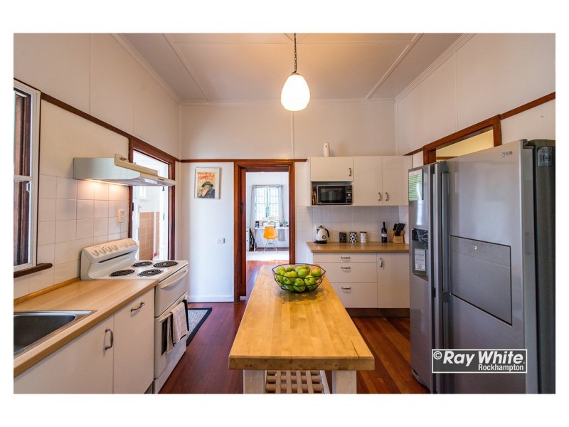 48 Brae Street, The Range QLD 4700