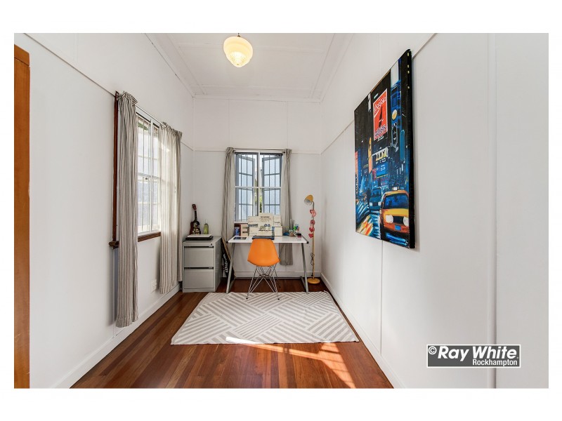 48 Brae Street, The Range QLD 4700