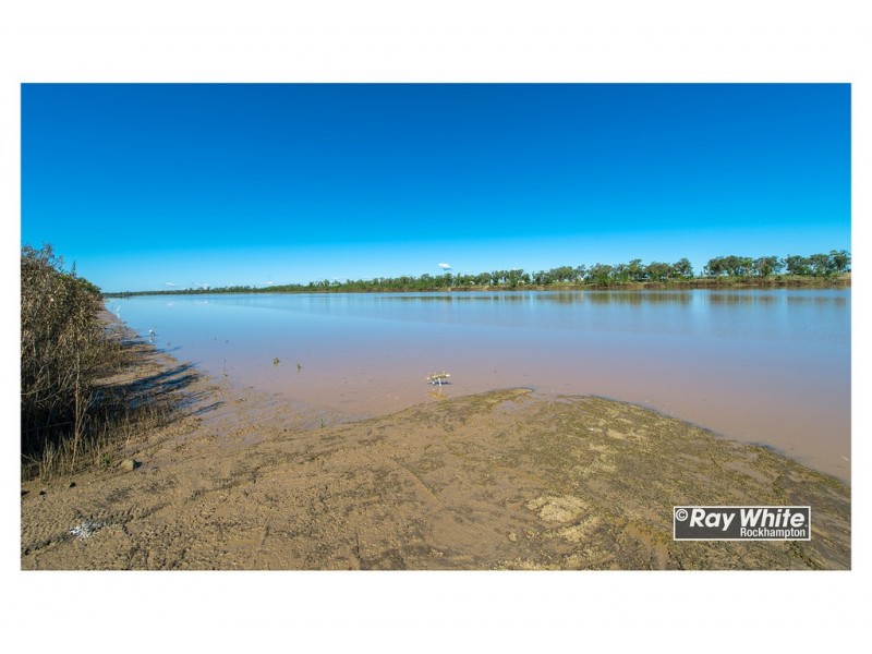 89 Emu Park Road, Nerimbera QLD 4701