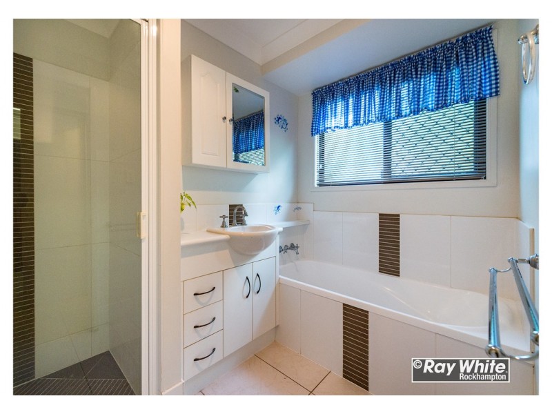 4 Mimosa Court, Gracemere QLD 4702