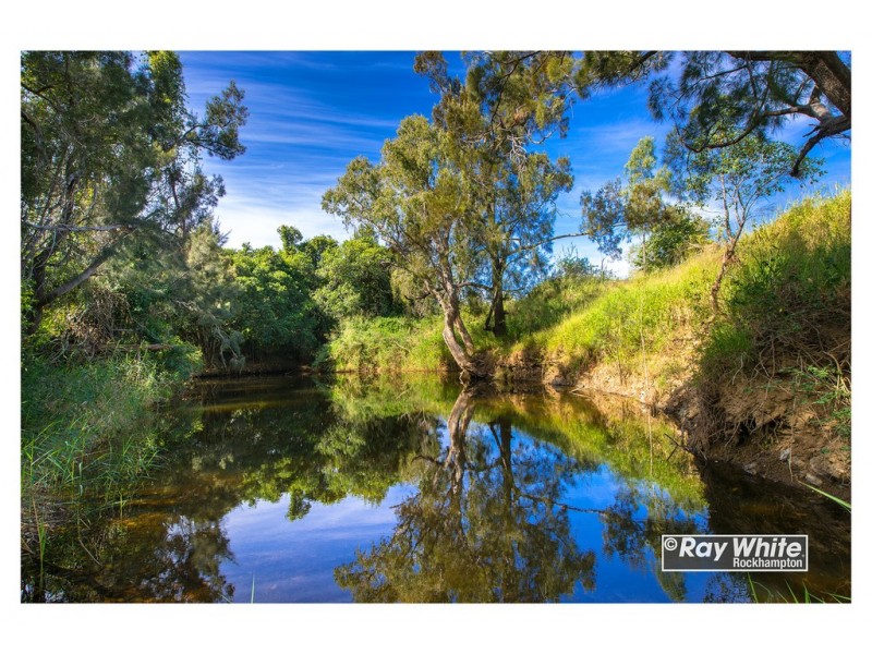 323 Greenlake Road, Rockyview QLD 4701