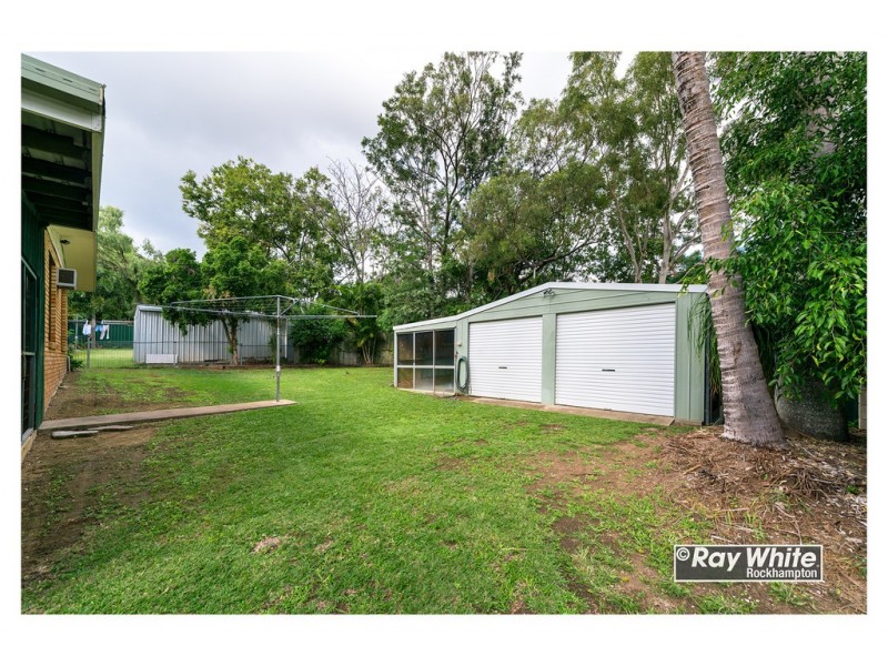 4 Labanka Close, Frenchville QLD 4701