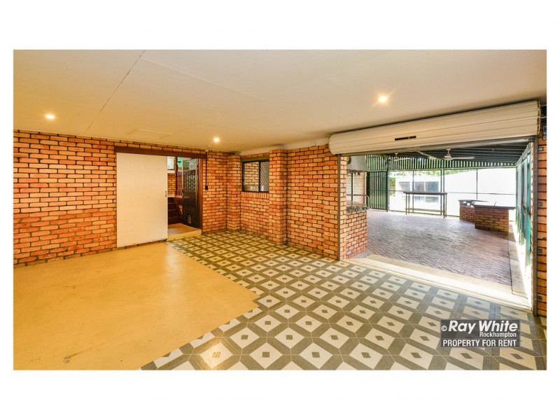 4 Labanka Close, Frenchville QLD 4701