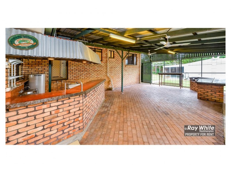 4 Labanka Close, Frenchville QLD 4701
