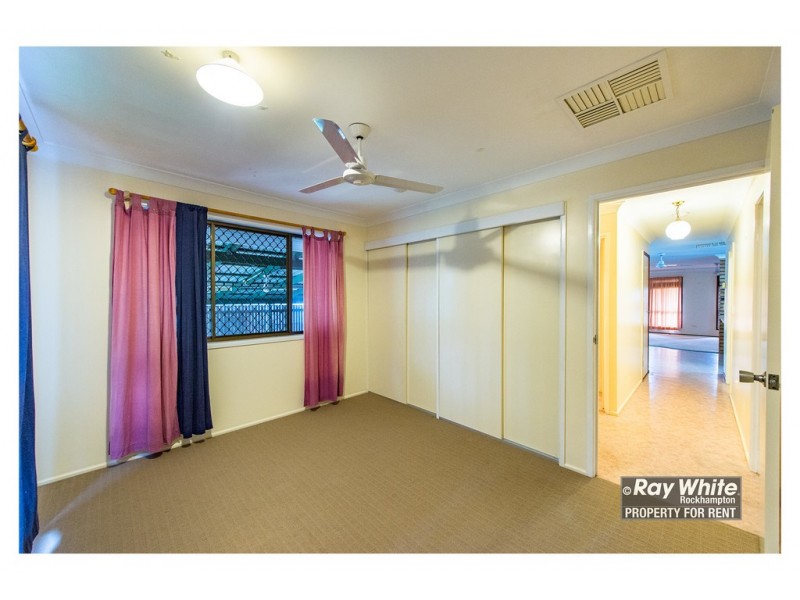 4 Labanka Close, Frenchville QLD 4701