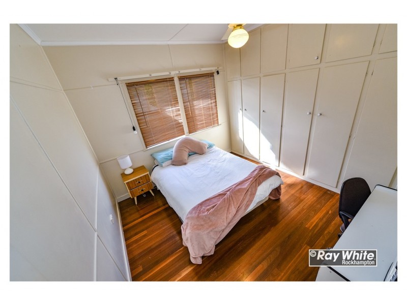 31 Glencoe Street, The Range QLD 4700