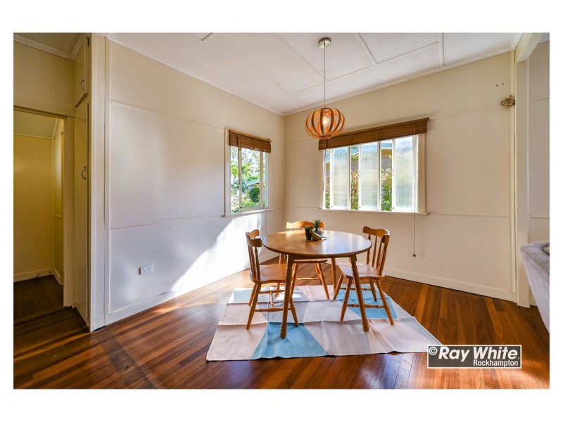 31 Glencoe Street, The Range QLD 4700