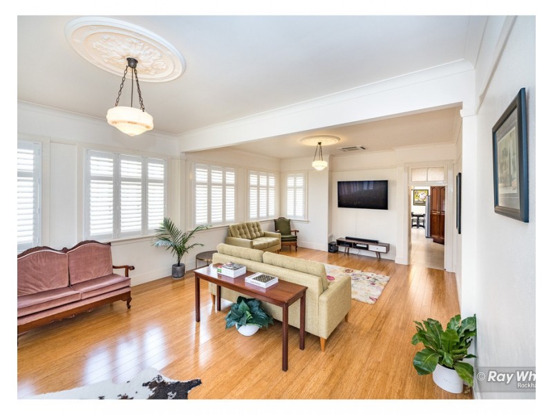 335 Agnes Street, The Range QLD 4700