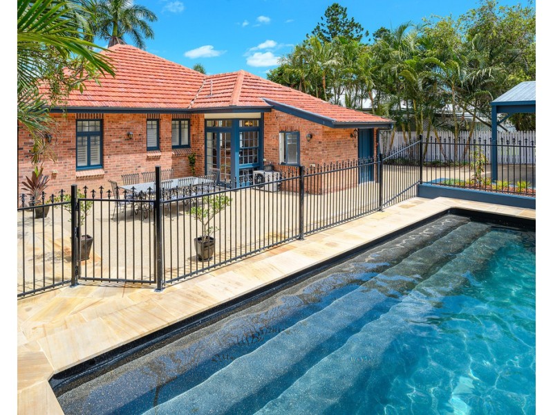 335 Agnes Street, The Range QLD 4700