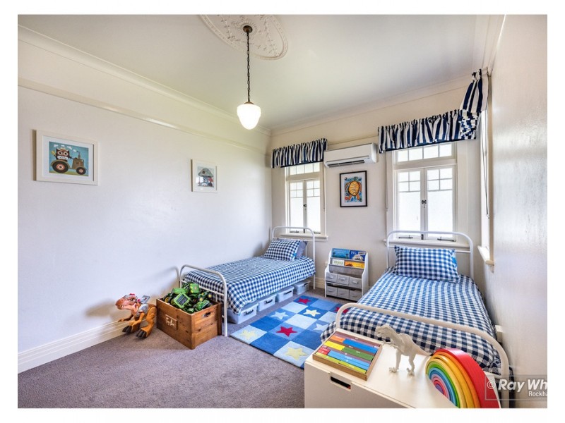 335 Agnes Street, The Range QLD 4700
