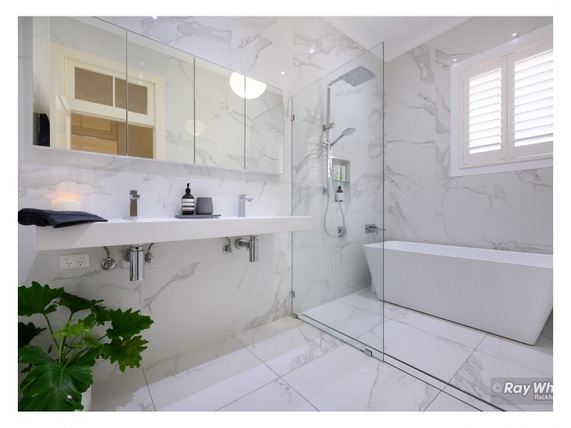 335 Agnes Street, The Range QLD 4700