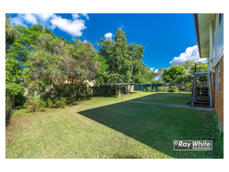 6 McMurtrie Street, Kawana QLD 4701