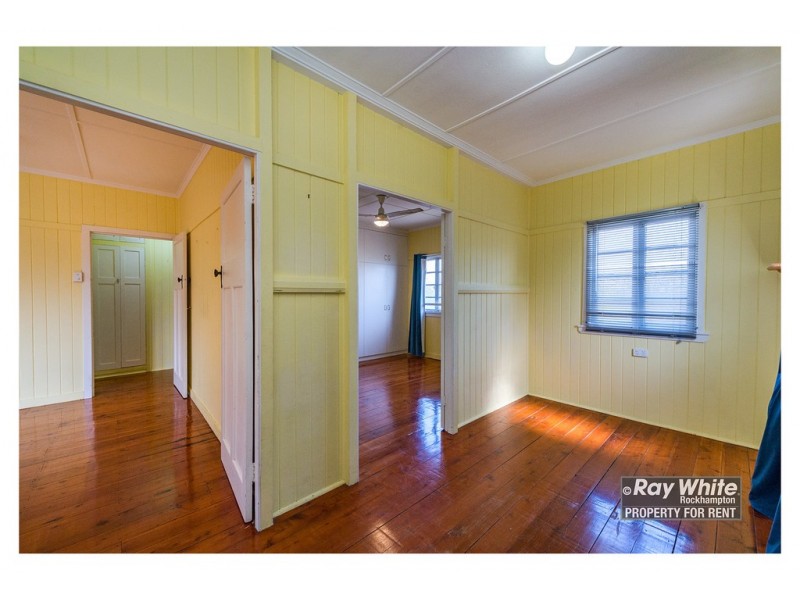 10 Cowap Street, Park Avenue QLD 4701