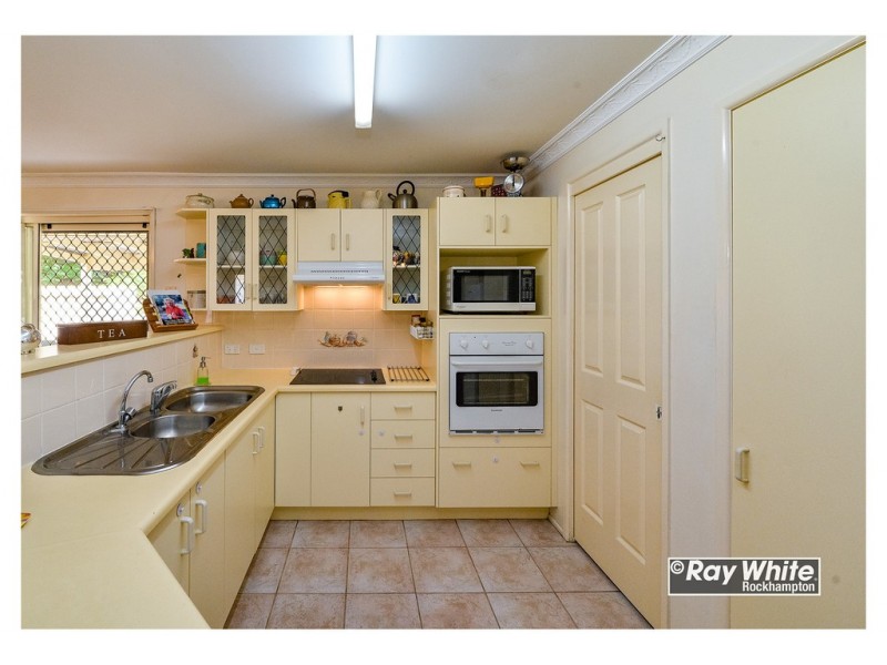 7 Stawell Court, Berserker QLD 4701