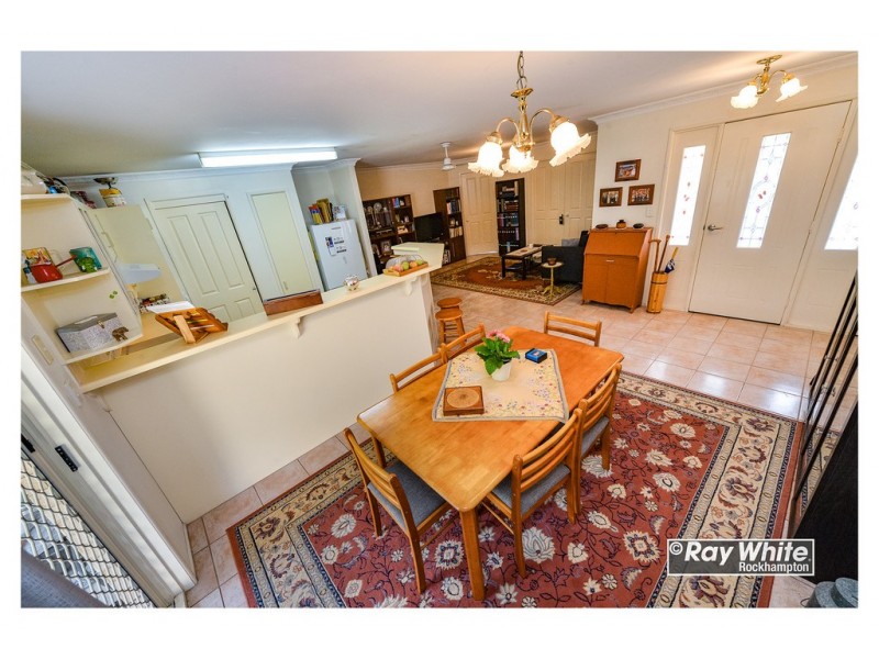 7 Stawell Court, Berserker QLD 4701