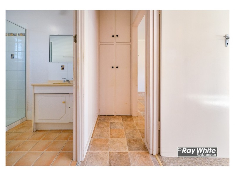 1 and 2/257 Coker Street, Berserker QLD 4701