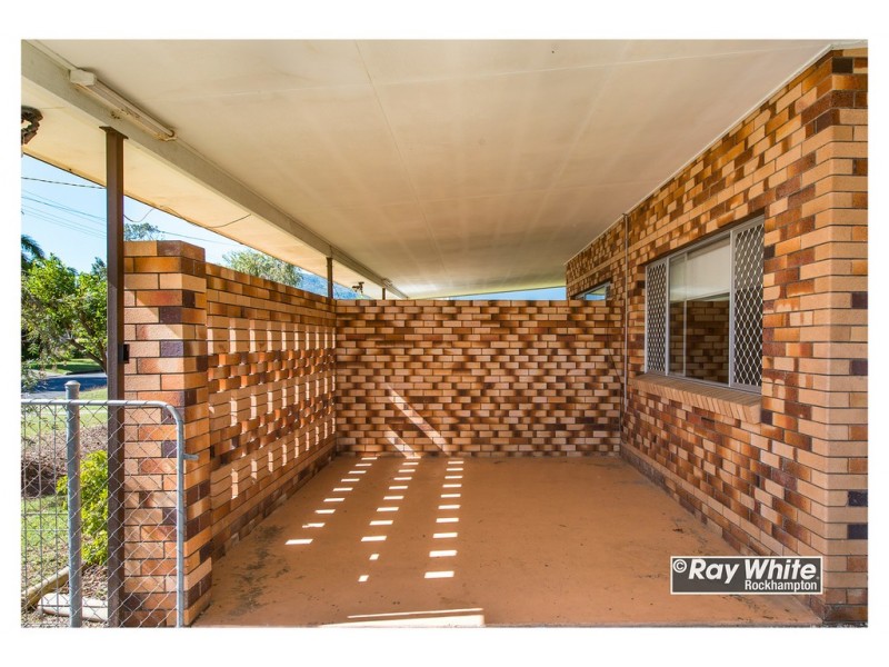 1 and 2/106 Hyde Street, Frenchville QLD 4701