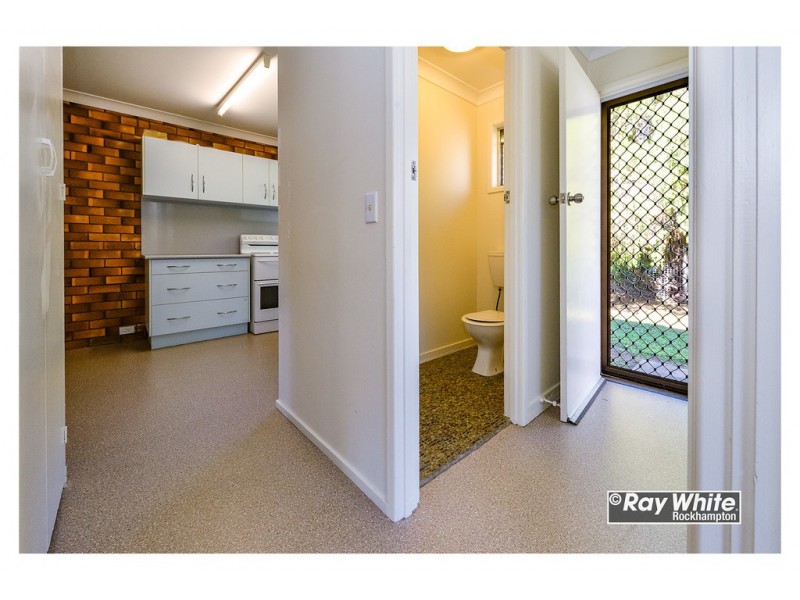 1 and 2/106 Hyde Street, Frenchville QLD 4701