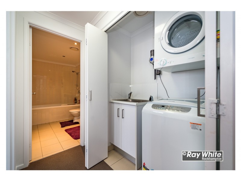 1001/102-108 Victoria Parade, Rockhampton City QLD 4700