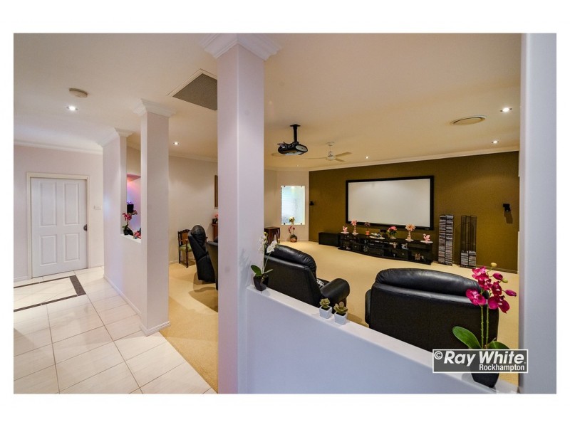 17 Constantia Crescent, Frenchville QLD 4701