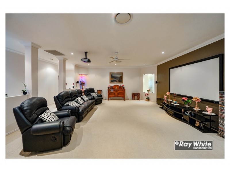 17 Constantia Crescent, Frenchville QLD 4701
