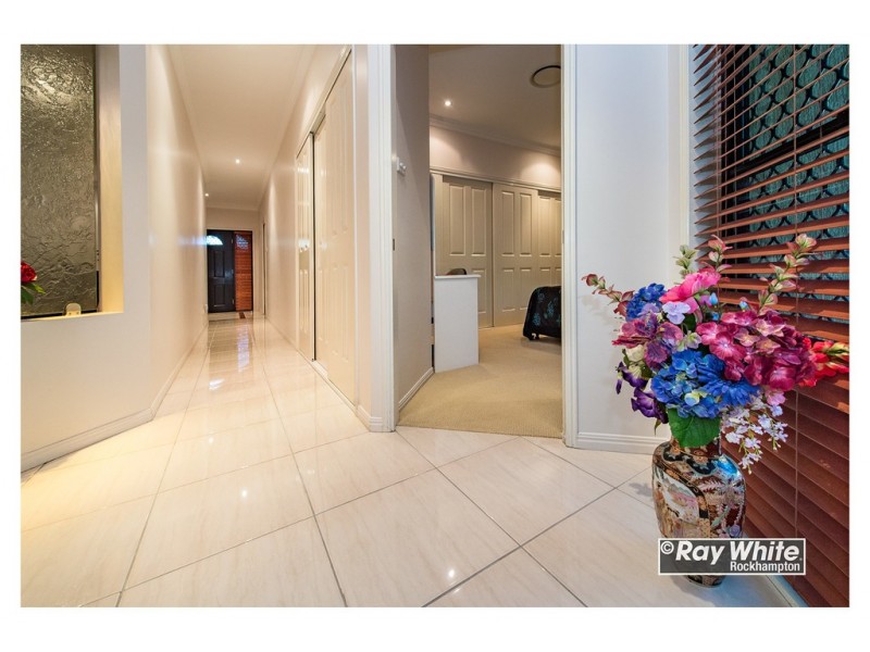 17 Constantia Crescent, Frenchville QLD 4701