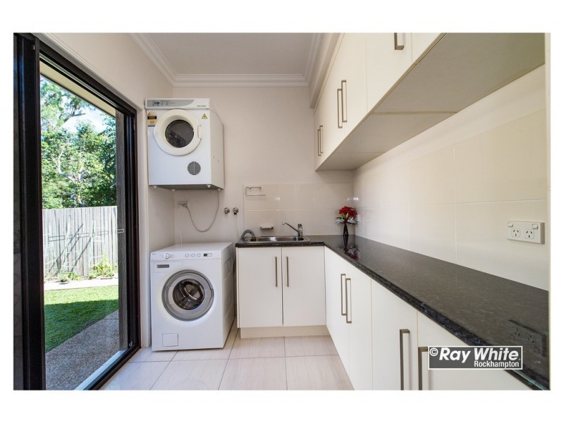 17 Constantia Crescent, Frenchville QLD 4701