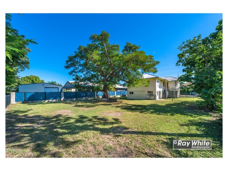 10 Buckle Street, Park Avenue QLD 4701