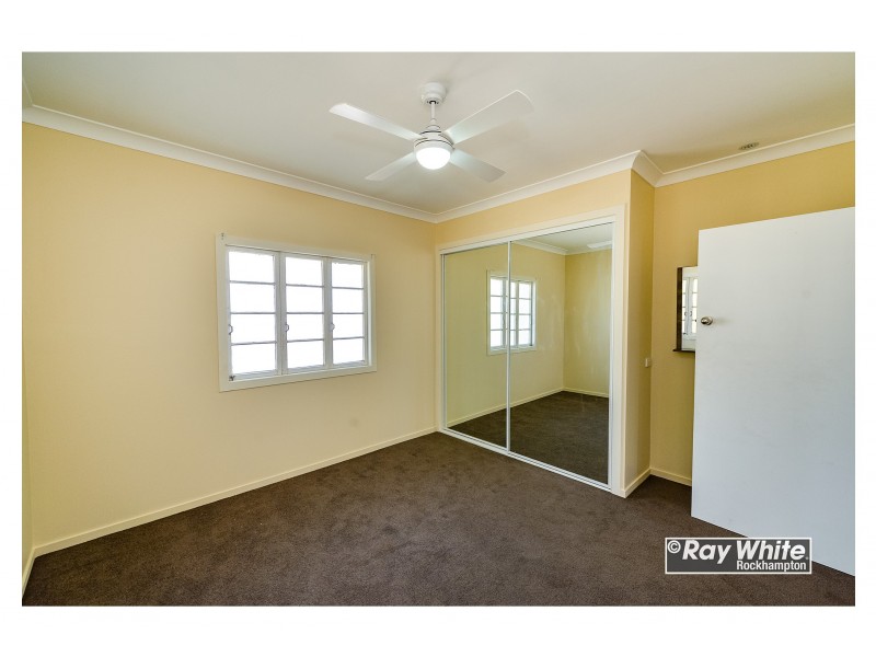 10 Buckle Street, Park Avenue QLD 4701