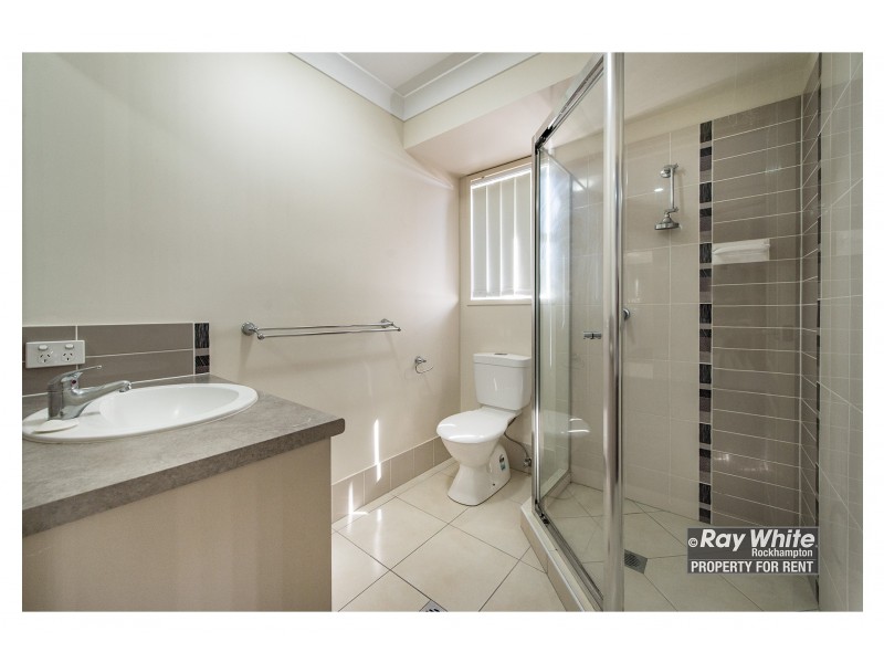 27 Govind Court, Gracemere QLD 4702