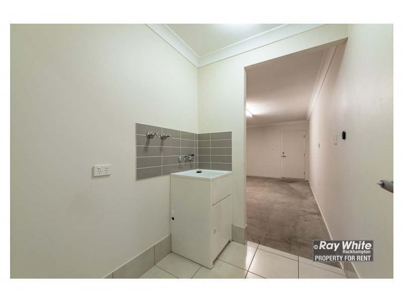 27 Govind Court, Gracemere QLD 4702