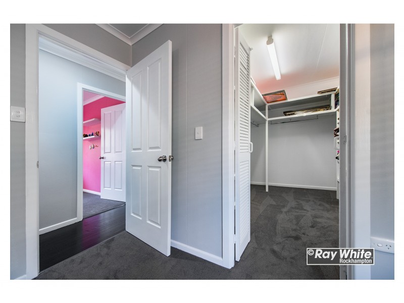 7 Whiteley Street, Frenchville QLD 4701