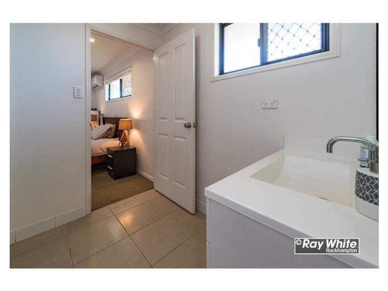 5 Thomas Street, Gracemere QLD 4702