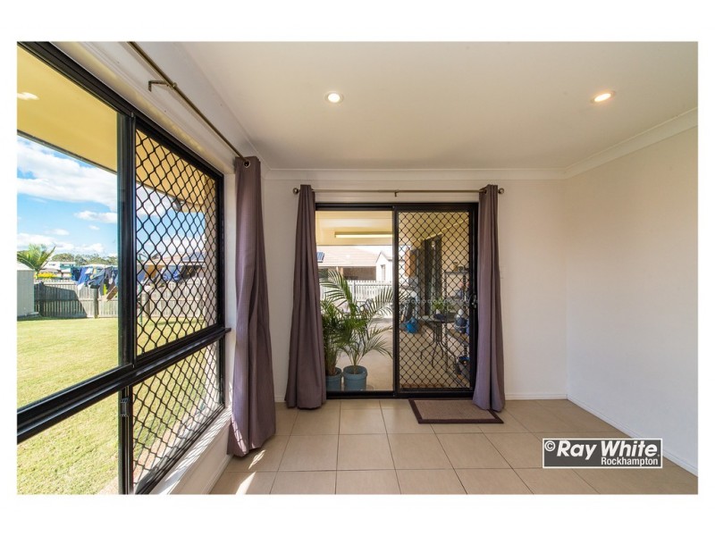 5 Thomas Street, Gracemere QLD 4702