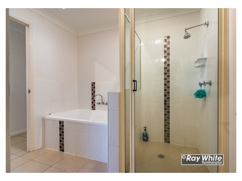 5 Thomas Street, Gracemere QLD 4702